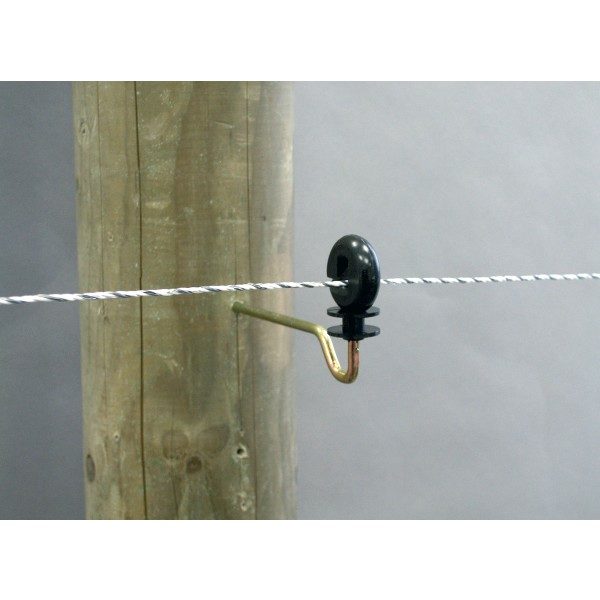 Okrogli izolator pritrjen na leseni količek z napeto električno žico