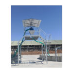 Loćevanje trde in tekoče frakcije hlevskega gnoja.